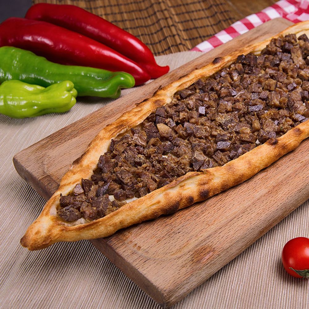 Kavurmalı Pide